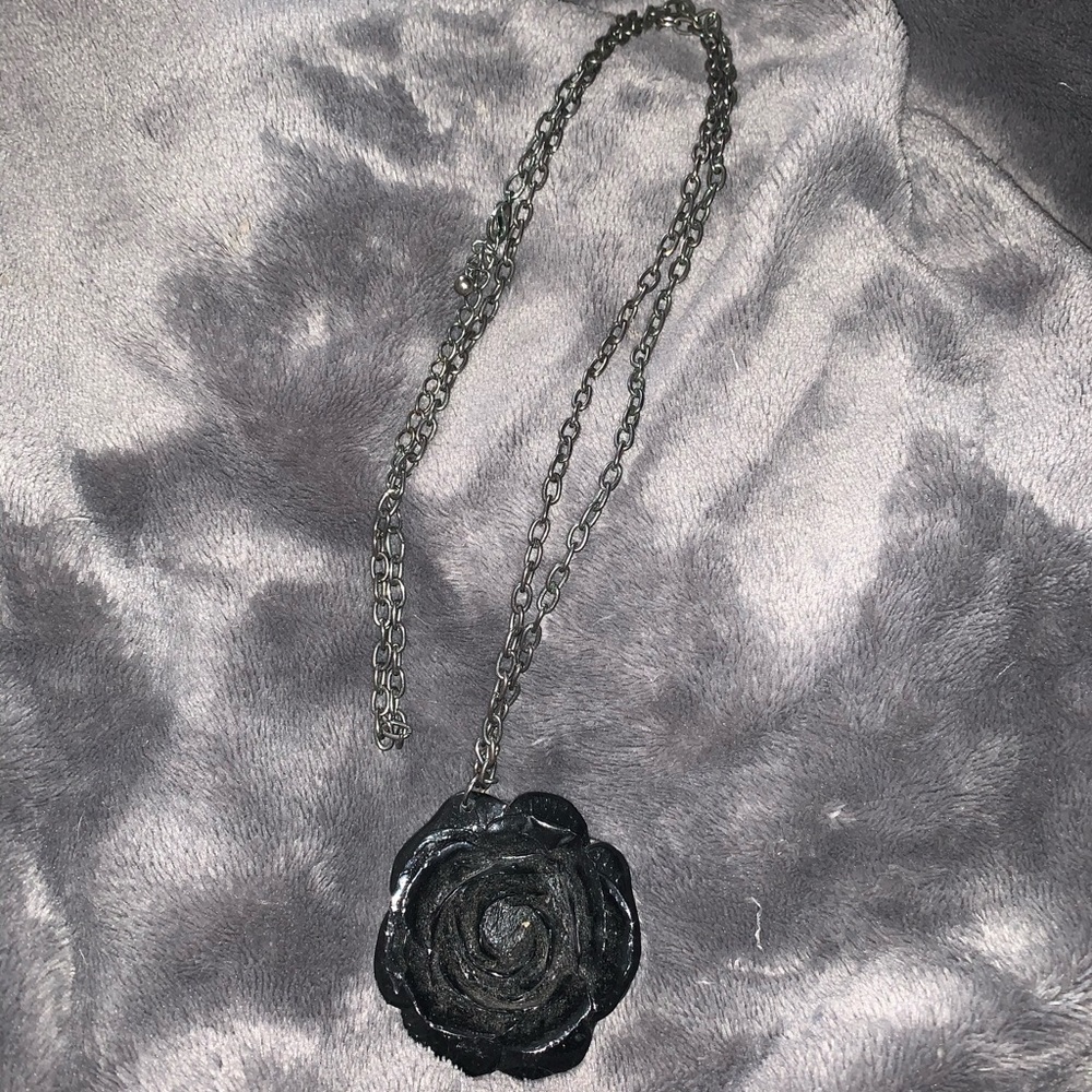 2/$15! Long chain with large, black rose